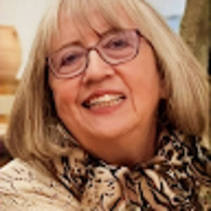 Meet your Posher, Janet